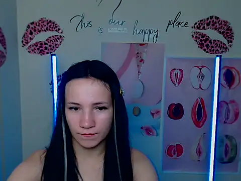 Snapshot of Em7MaA chatting on 3, 10, 2025 Em7MaA online show from 3, 10, 2025