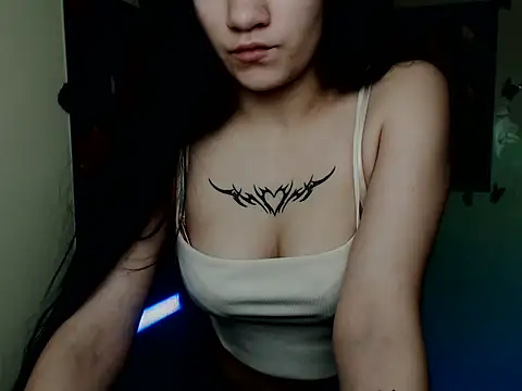 Snapshot of Em7MaA chatting on 15, 11, 2025 Em7MaA online show from 15, 11, 2025