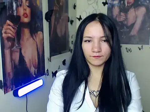 Snapshot of Em7MaA chatting on 29, 10, 2025 Em7MaA online show from 29, 10, 2025