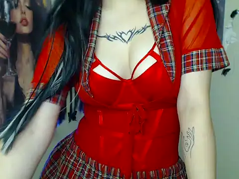 Snapshot of Em7MaA chatting on 31, 10, 2025 Em7MaA online show from 31, 10, 2025