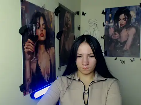 Snapshot of Em7MaA chatting on 28, 10, 2025 Em7MaA online show from 28, 10, 2025