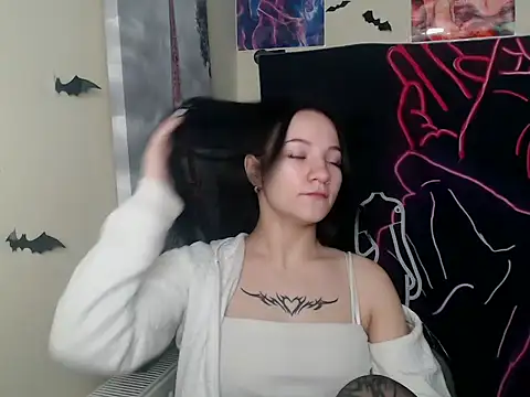 Snapshot of Em7MaA chatting on 3, 12, 2025 Em7MaA online show from 3, 12, 2025