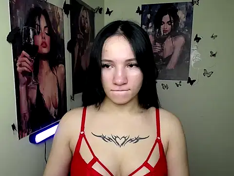 Snapshot of Em7MaA chatting on 22, 10, 2025 Em7MaA online show from 22, 10, 2025