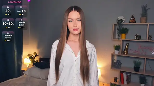 IsaVesco online show from 8, 11, 2025