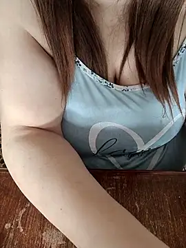 Madam-bezoul- online show from 14, 1, 2026