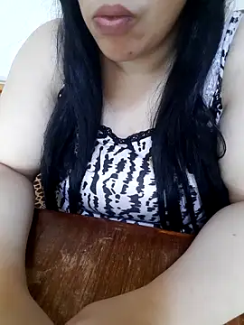 Madam-bezoul- online show from 3, 11, 2025