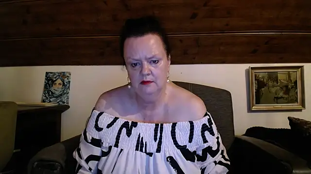 Snapshot of TiffanyMature chatting on 19, 7, 2026 TiffanyMature online show from 19, 7, 2026