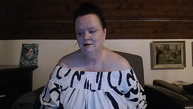 Snapshot of TiffanyMature chatting on 21, 5, 2026 TiffanyMature online show from 21, 5, 2026