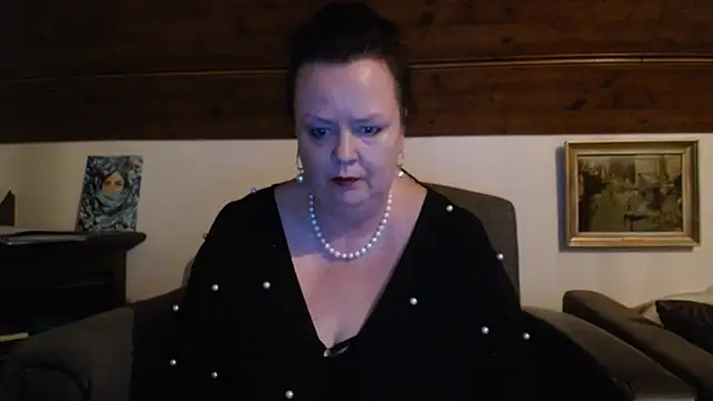 Snapshot of TiffanyMature chatting on 10, 5, 2026 TiffanyMature online show from 10, 5, 2026