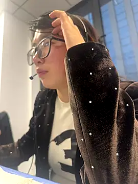 SSlady521 online show from 9, 9, 2025