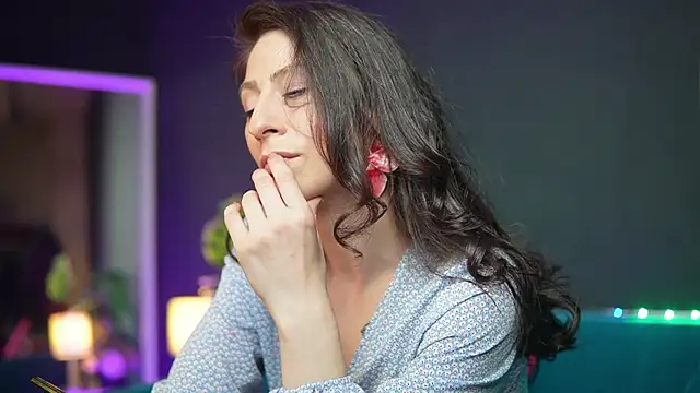 RubyRosa online show from 31, 3, 2026