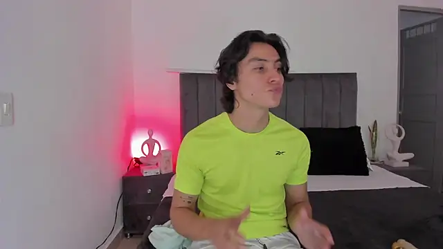 AlexanderHall online show from 10, 9, 2025