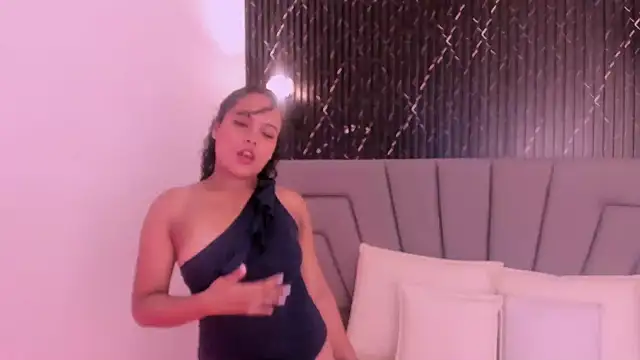 ValeriaJulio  online show from 29, 9, 2025