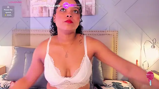 ValeriaJulio  online show from 13, 9, 2025