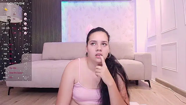 karlie small online show from 2, 10, 2025