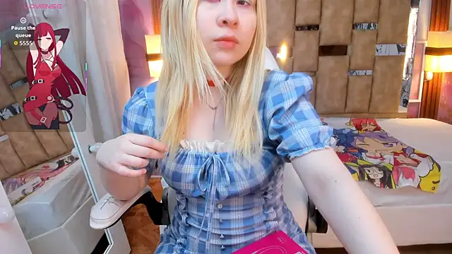 Melody Lolii online show from 7, 1, 2026