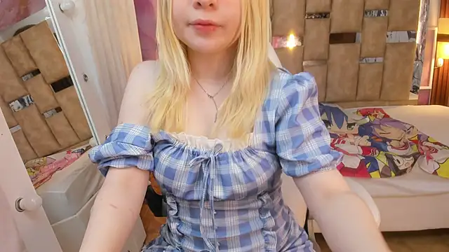 Melody Lolii online show from 4, 3, 2026