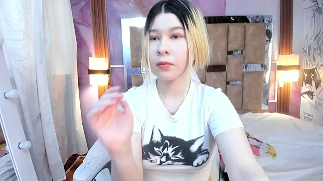 Melody Lolii online show from 3, 10, 2025