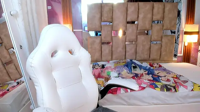 Melody Lolii online show from 5, 1, 2026