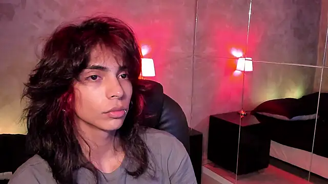 Dereck Manson online show from 2, 12, 2025