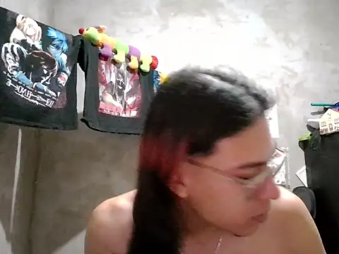 dirty model online show from 29, 5, 2026