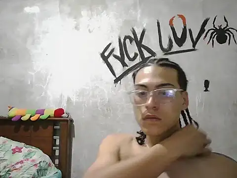 dirty model online show from 8, 3, 2026