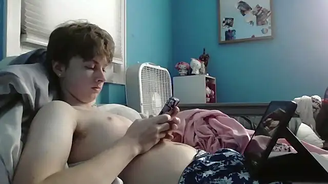 Liam axel35 online show from 22, 9, 2025