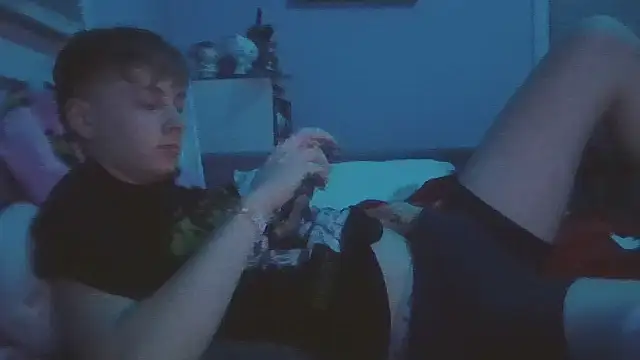 Liam axel35 online show from 17, 11, 2025