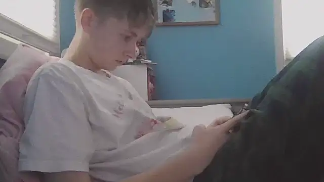 Liam axel35 online show from 4, 12, 2025