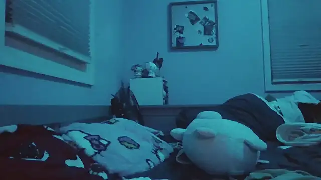 Liam axel35 online show from 15, 9, 2025