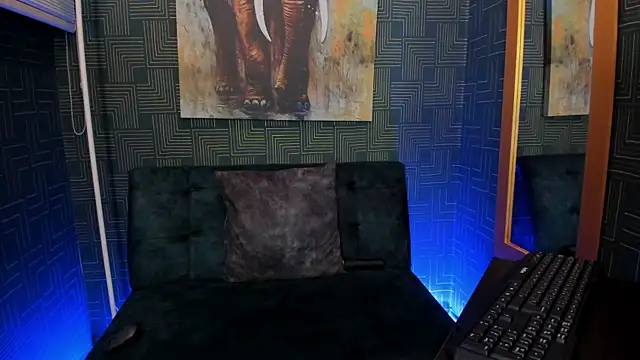 LalilaBrunette online show from 13, 11, 2025