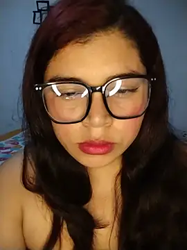 Snapshot of Diamily chatting on 8, 7, 2026 Diamily online show from 8, 7, 2026