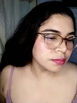 Snapshot of Diamily chatting on 25, 4, 2026 Diamily online show from 25, 4, 2026