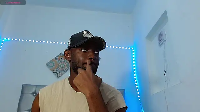 eebony stallion online show from 14, 11, 2025