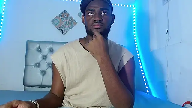 eebony stallion online show from 17, 11, 2025