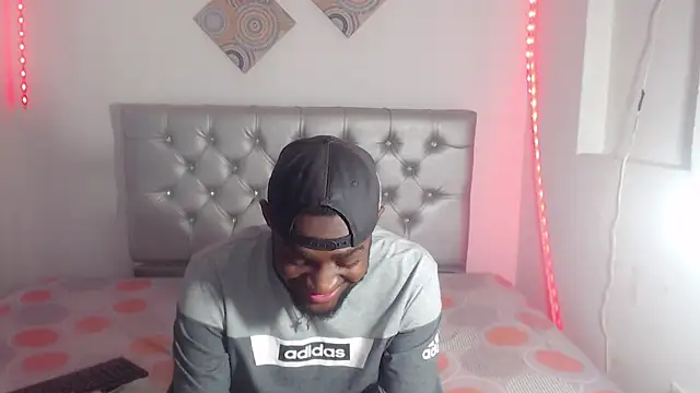 eebony stallion online show from 21, 12, 2025