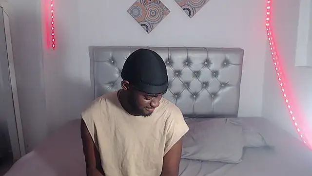 eebony stallion online show from 2, 12, 2025