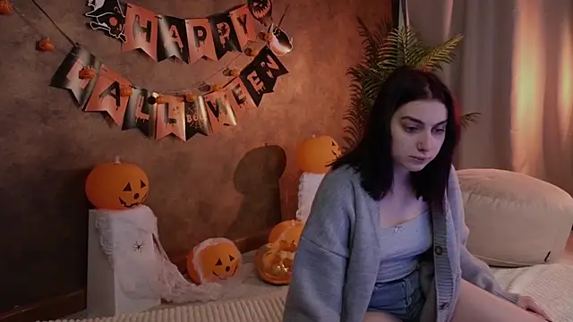 arcane doll online show from 26, 10, 2025