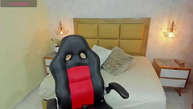 MELISSAROUGE online show from 19, 9, 2025