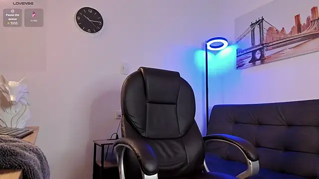 Dash Bukoski online show from 7, 1, 2026