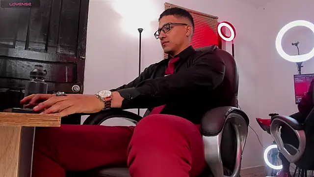 Dash Bukoski online show from 4, 10, 2025