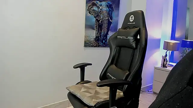 Dash Bukoski online show from 9, 2, 2026