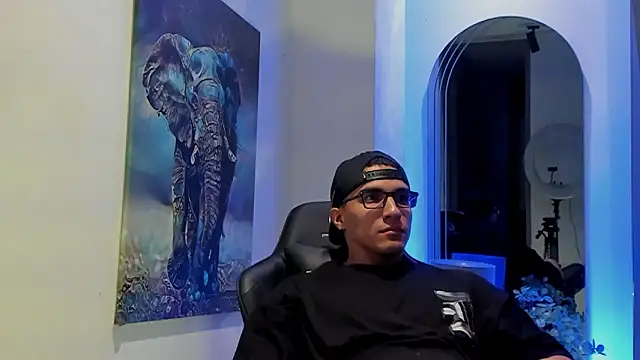 Dash Bukoski online show from 12, 2, 2026