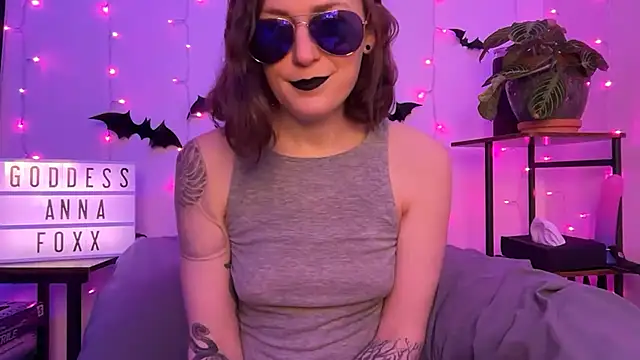 mistressannafoxx online show from 16, 12, 2025