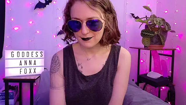 mistressannafoxx online show from 9, 2, 2026