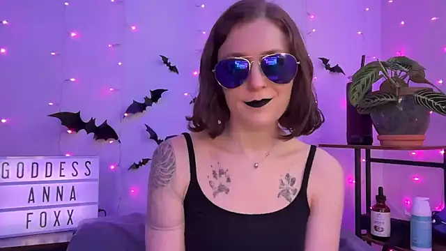 mistressannafoxx online show from 21, 11, 2025