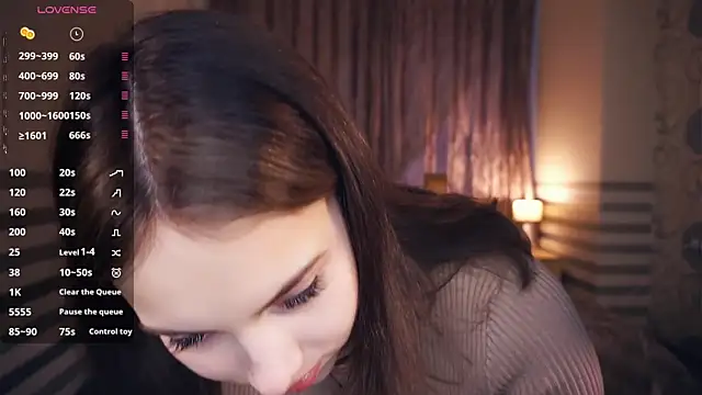 NylaNadler online show from 28, 9, 2025