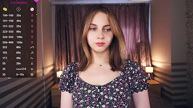 NylaNadler online show from 4, 10, 2025