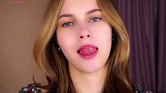 NylaNadler online show from 25, 10, 2025