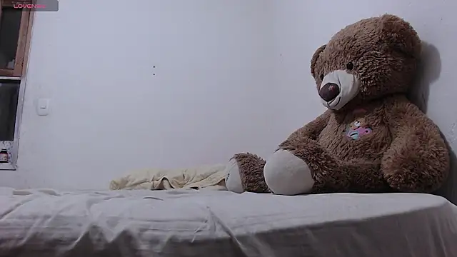 toxic sweet  online show from 10, 3, 2026